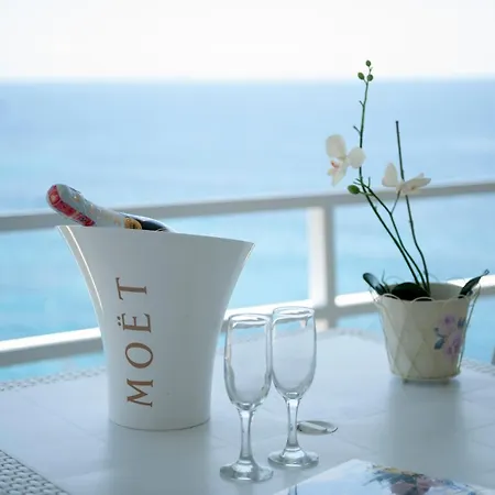 호텔 Soleil Village & Jal