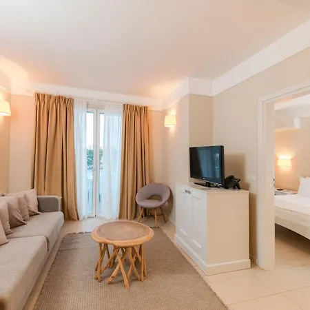 Hotel Soleil Village & 4*