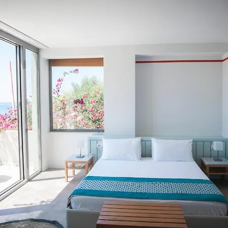 Soleil Village & ヤル