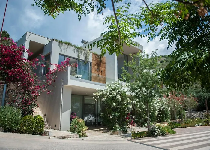 Soleil Village & Hotel 4*