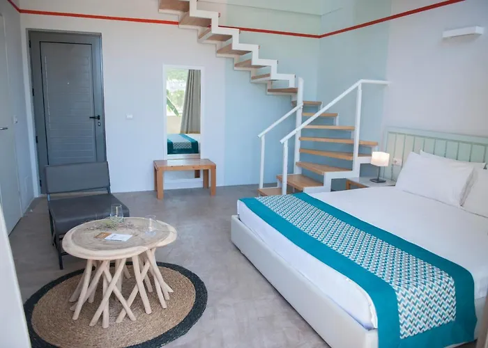 Soleil Village & Hotel