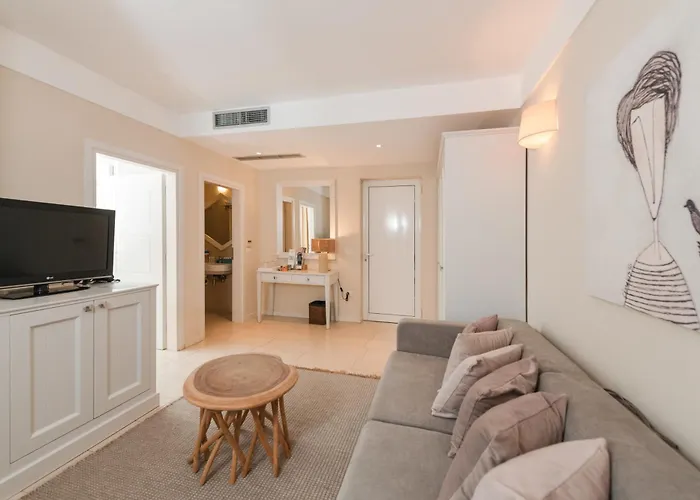 Hotel Soleil Village & Jal