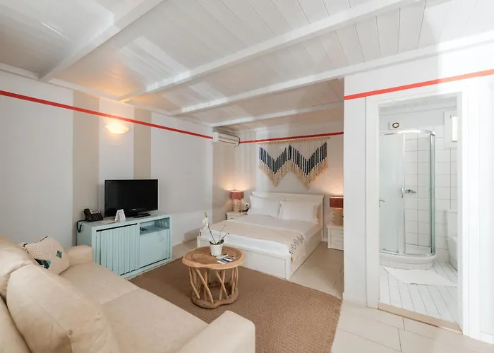 Hotel Soleil Village & Jal